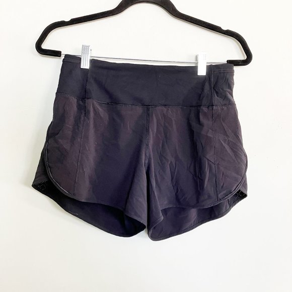 Lululemon Real Quick Short Perforated 3.5" size 6 - Picture 3 of 11